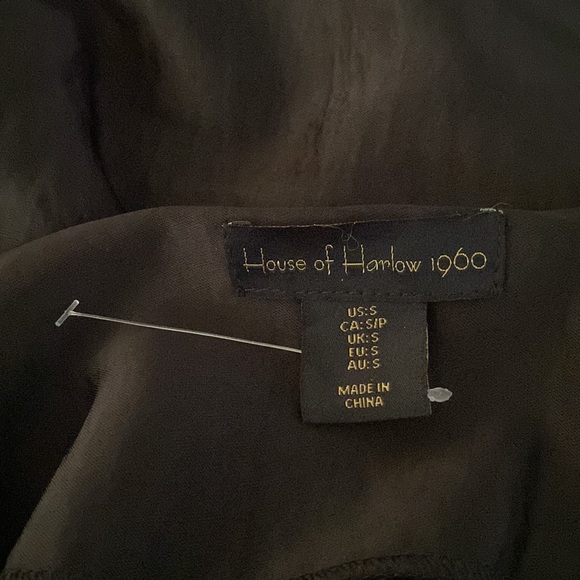 NWOT House Of Harlow stunning black spaghetti strap dress w/ruching & slit side - Picture 11 of 12